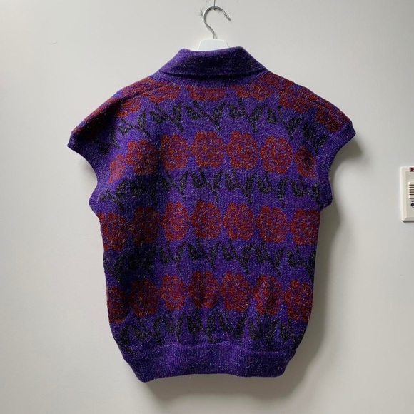 Purple Sweater Vest with Rose Pattern - Picture 4 of 6